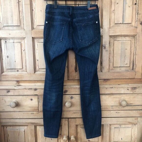 Pilcro and the Letterpress 25 High Rise Denim Legging Jeans - Picture 4 of 9